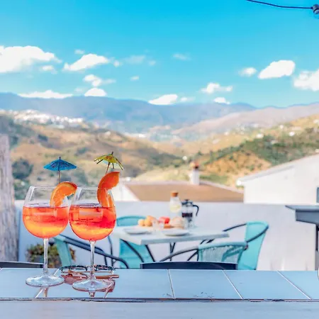 Casa De La Montana - Nispero With Shared Roofterrace Lejlighed *